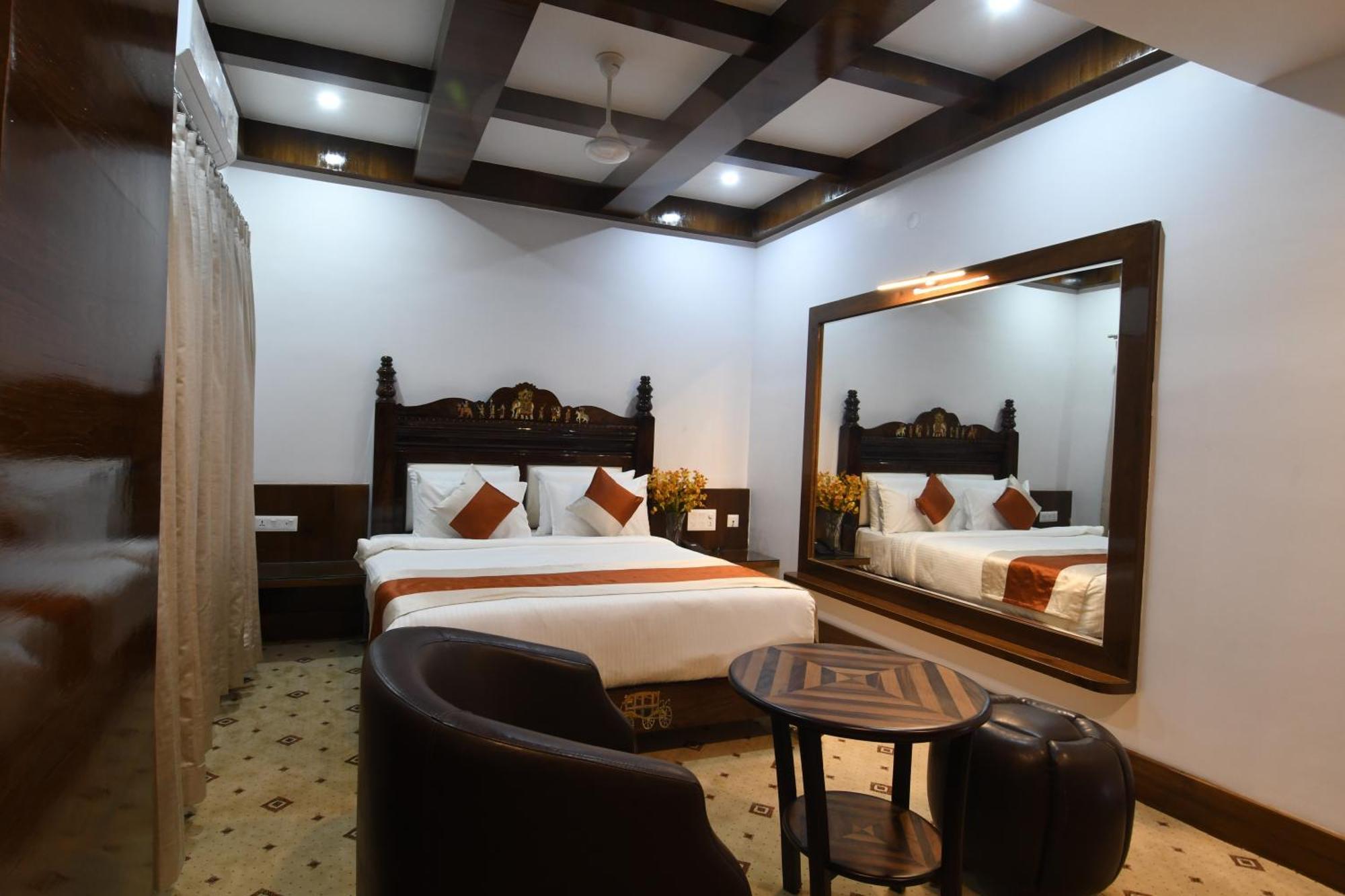 Hotel Lok Sagar Mysore